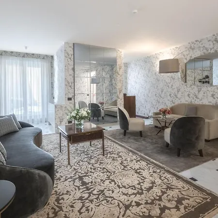 Florence- Palazzo Signoria Luxury 2-david Florens