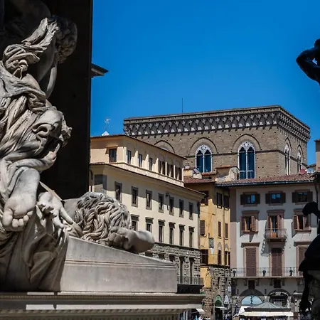 Florence- Palazzo Signoria Luxury 2-david Lägenhet