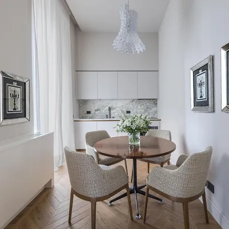 Florence- Palazzo Signoria Luxury 2-david Апартаменты